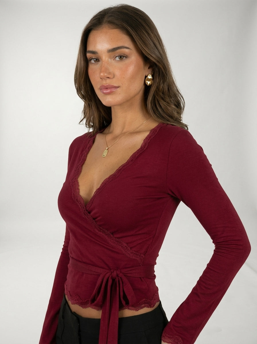 Aria | Top